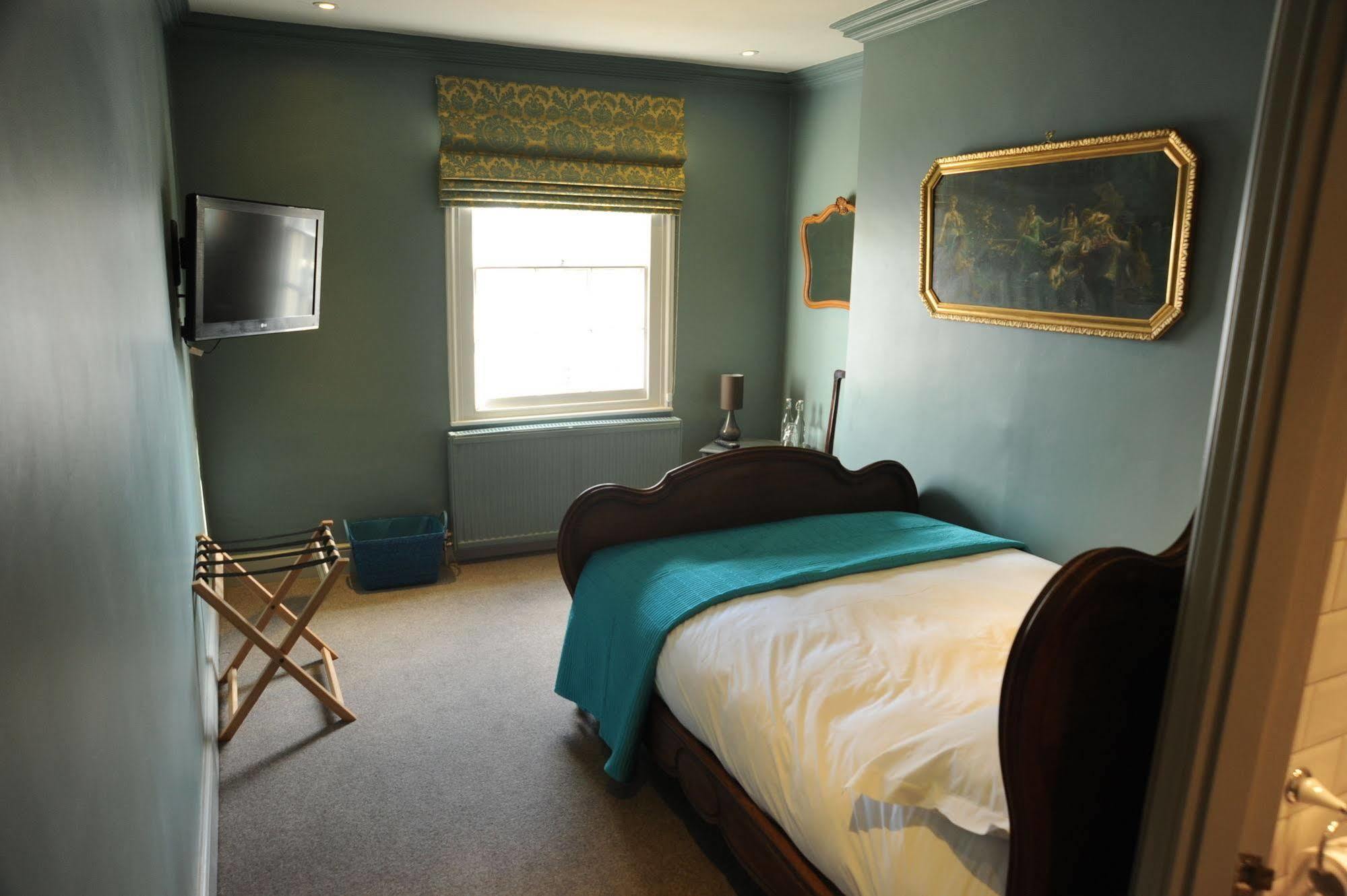 The Tunbridge Wells Hotel Экстерьер фото